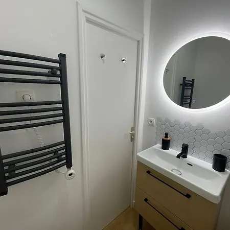 Apartment Vieux-lille - 2 Personnes *