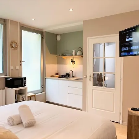 Vieux-lille - 2 Personnes Appartement *